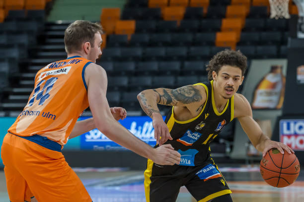 探讨这场比 探讨这场比